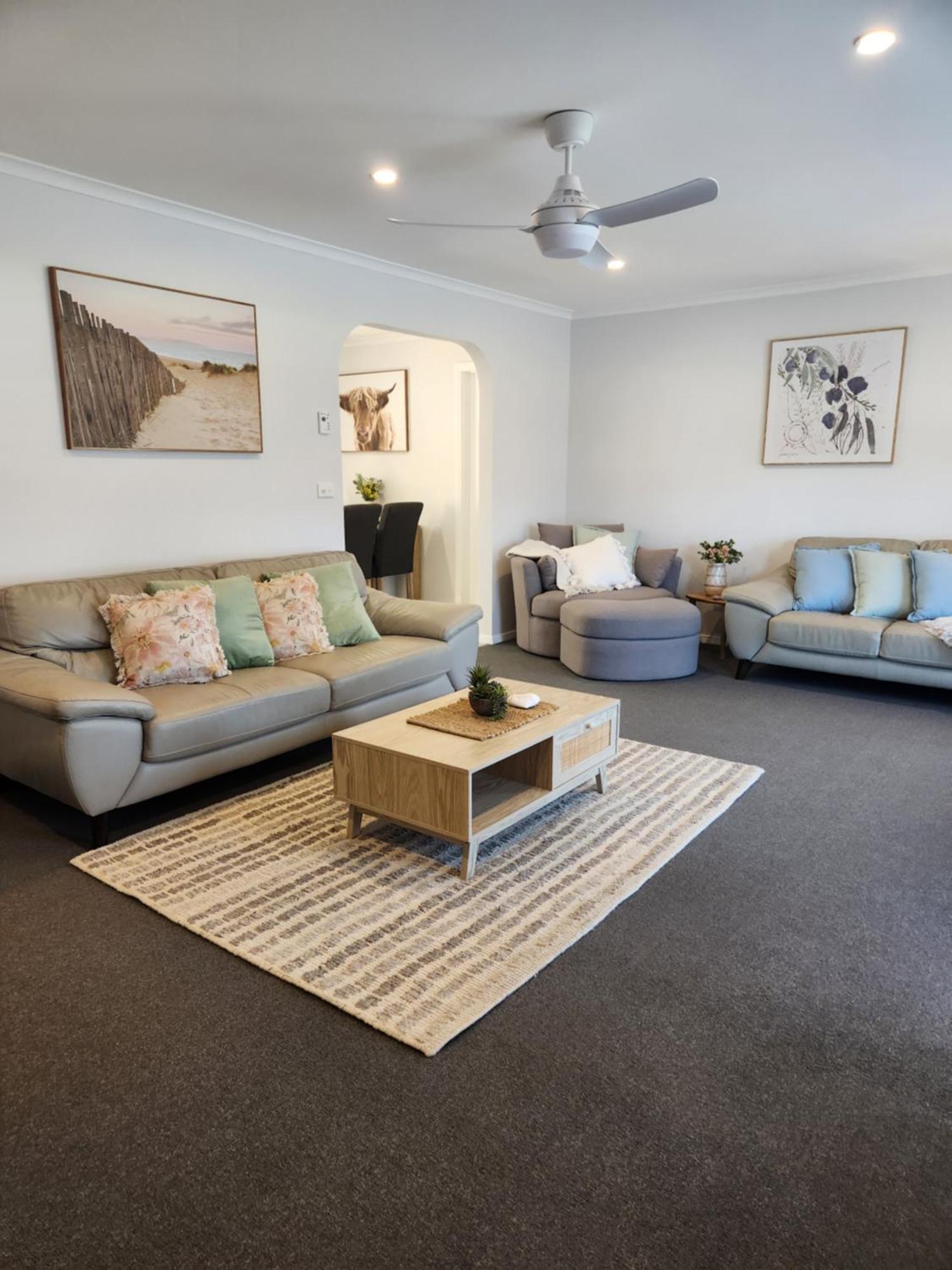 Charming & Convenient 3 Bedroom Holiday home